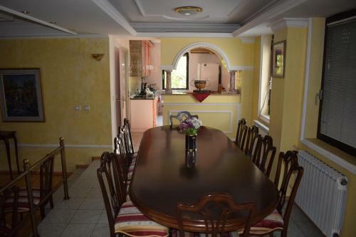 Villa Eden Residence