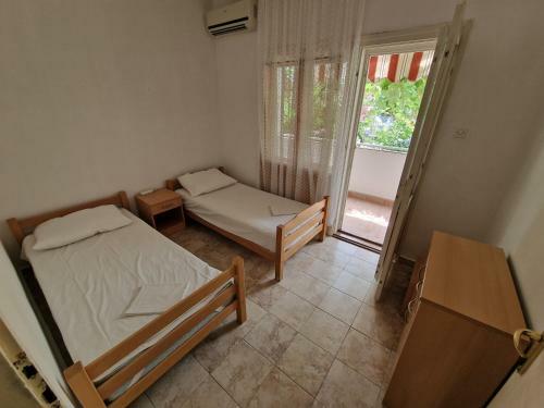 Hostal Djuric Sobe I Apartmani