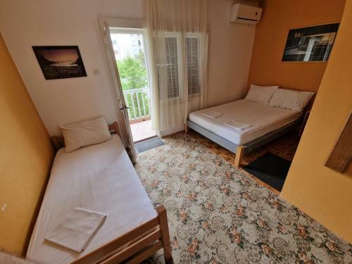 Hostal Djuric Sobe I Apartmani