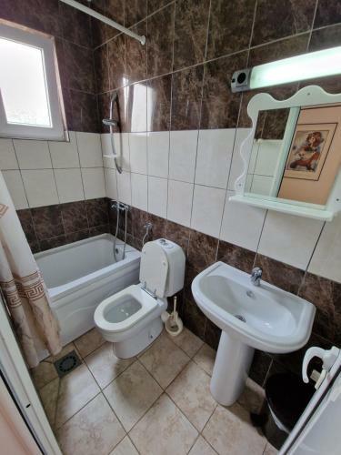 Hostal Djuric Sobe I Apartmani