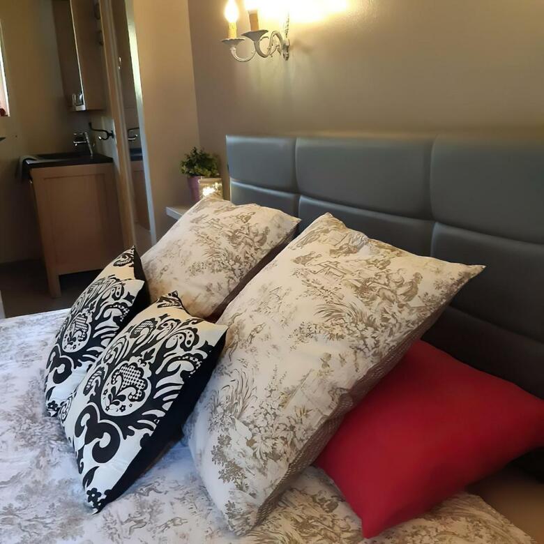 Bed & Breakfast Domaine Les Feuillants
