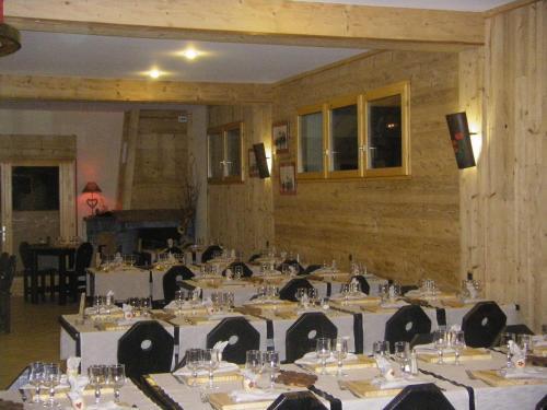 Hostal Auberge La Ferme De Ferri�res