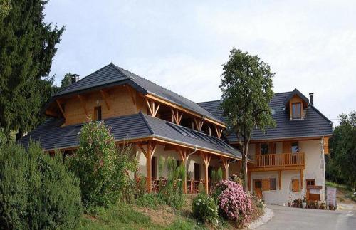 Hostal Auberge La Ferme De Ferri�res
