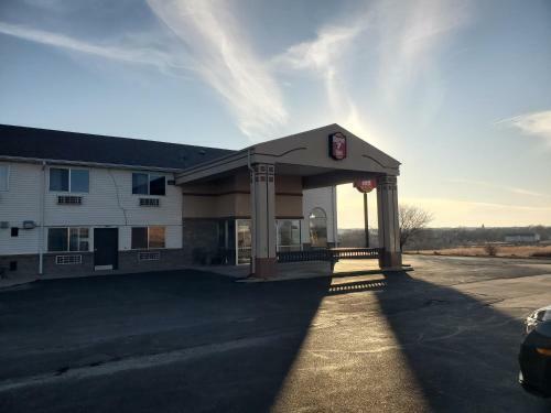 Hotel Super 7 Inn Tecumseh