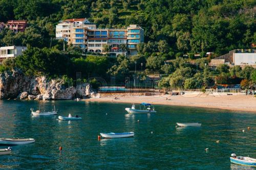 Apartamento Neu!! Appartement "s" Priv�
