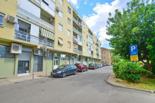 Central Apartment Tivat