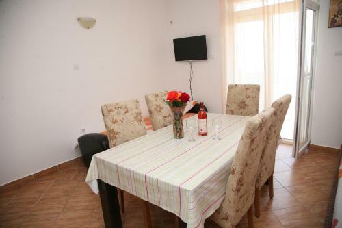 Apartments Prascevic