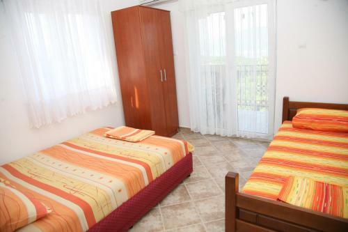 Apartments Prascevic