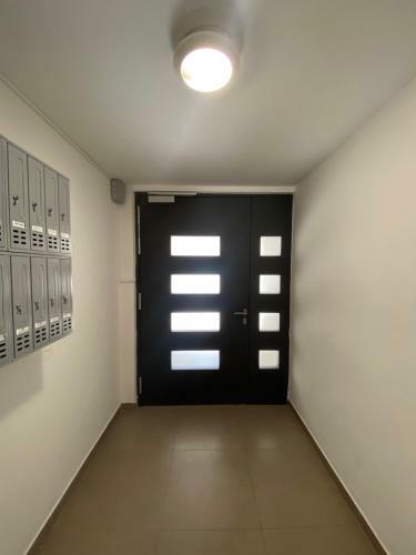 Pinewood Apartment Tivat
