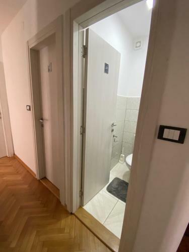 Pinewood Apartment Tivat