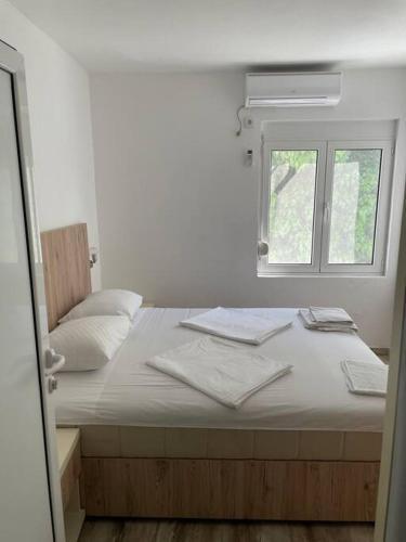 Britannia, Ulcinj Montenegro - Apartment 5