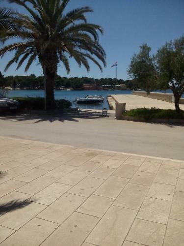 Holiday Home Bujas - Apartman