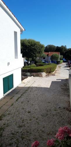 Holiday Home Bujas - Apartman