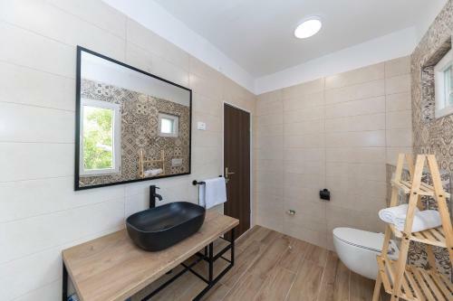 Villa Sunrise, Beautiful Penthouse With Jacuzzi