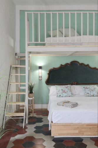 Hostal Donna Elena - Epoque Residence
