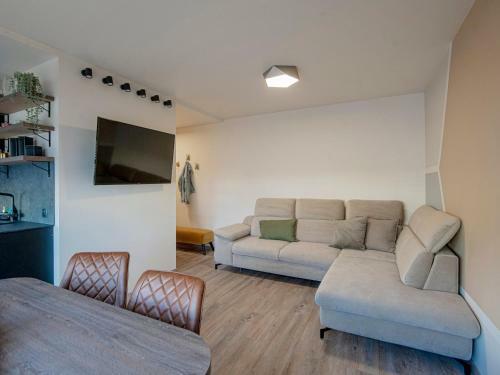 Meadow Apartment