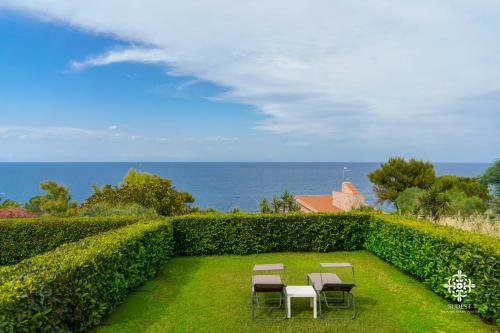 Villa Vittoria - Waterfront House