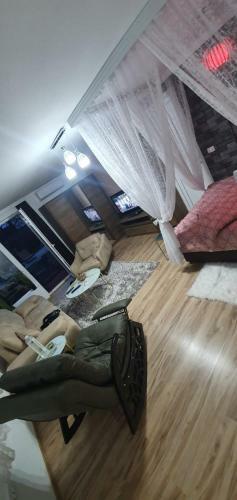 Apartman Bekka - Stan Na Dan Sa Bazenom