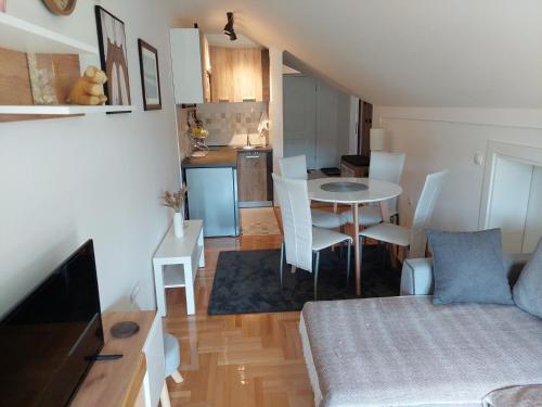Promenada View Apartments