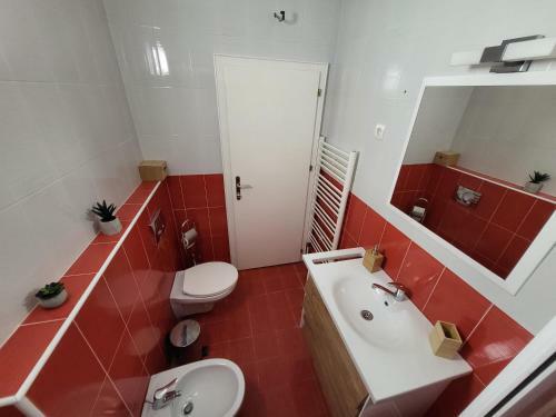 Kiki Apartman