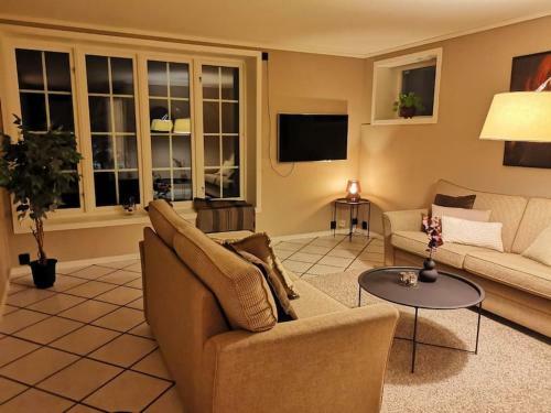 Apartamento Sentrumsn�r Leilighet Med 3 Soverom.
