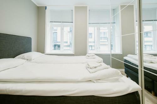 The Apartments - N�2