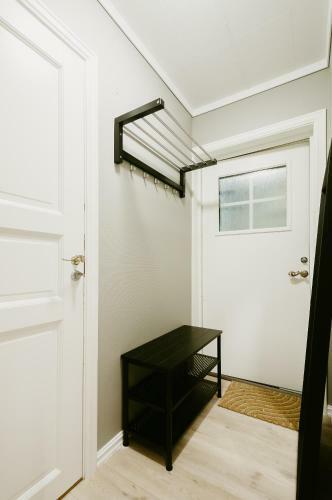 The Apartments - N�2