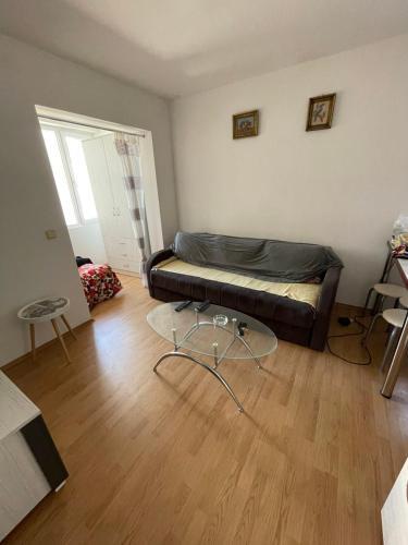 Apartment 300 Meters From Przno Beach