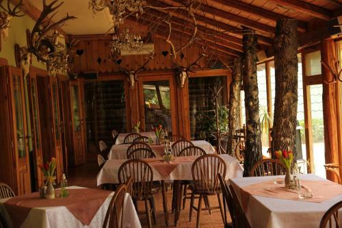 Bed & Breakfast Capriolo Rooms & Restaurant