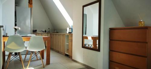 Klimatyczne Apartamenty Z Widokiem Na G�ry Sowie