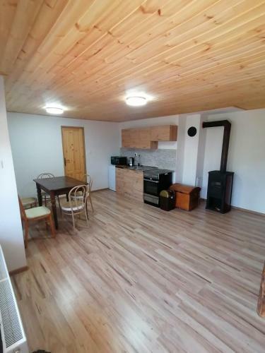 Ubytovanie Nad ?tiavnicou