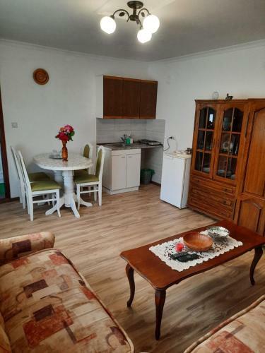 Apartamento Royal Rose Sme?taj