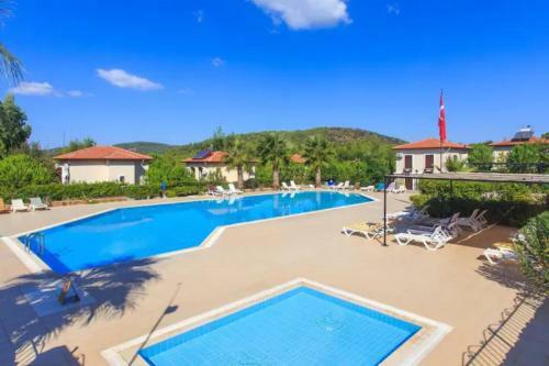 Oludeniz Ozkan Suit