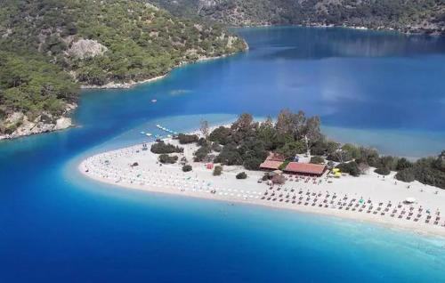 Oludeniz Ozkan Suit