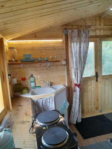 Chatka Katka Ubytovanie Tepl� Vrch