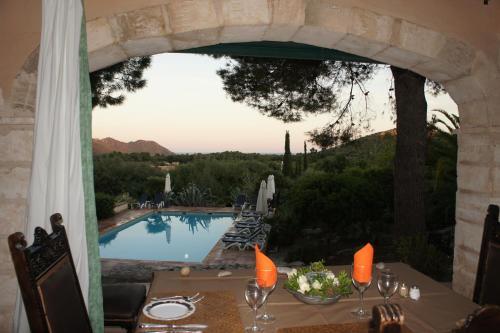 Hostal El Encinar De Arta