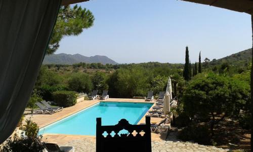 Hostal El Encinar De Arta