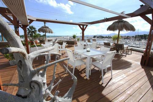 Apartamento Bleu Mer Duplex & Suites
