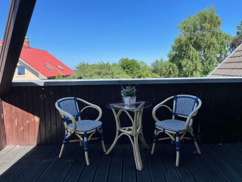 Hostal Sunrise Beach Villa