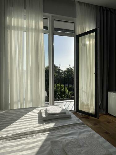 Hostal Grey House