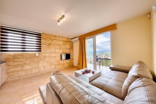 All Inclusive Apartments Lux