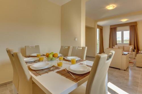 All Inclusive Apartments Lux