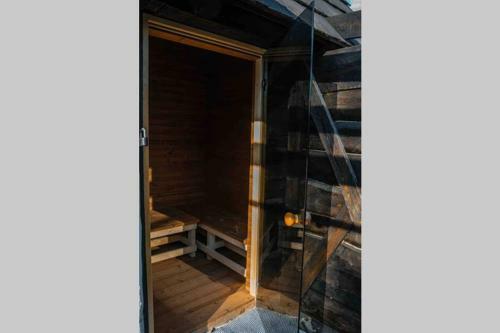 Zbojn�cke Chal�pky