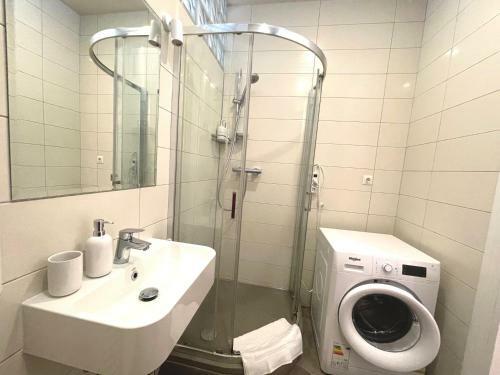 Cozy Home Matisa Apartment, Free Parking, Self Check-in