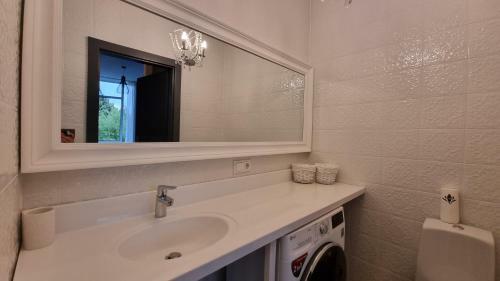 Valentine Studio Apartment