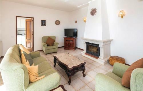 Three-bedroom Holiday Home In S.bras De Alportel