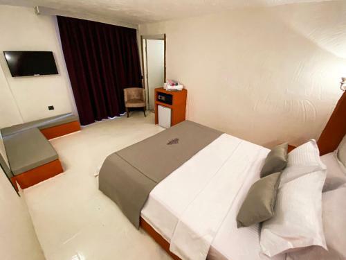 Hotel Tek Han Alacati