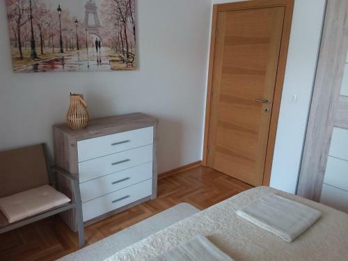 Apartamento Yellow Place Tivat