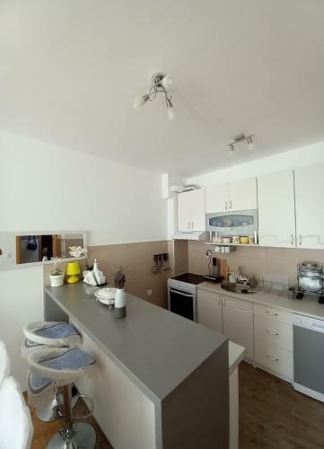 Apartamento Yellow Place Tivat