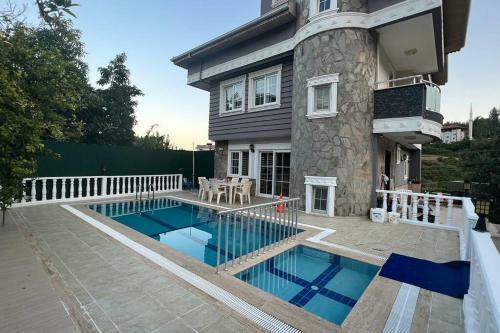 Alanya Private Pool Large Villa
